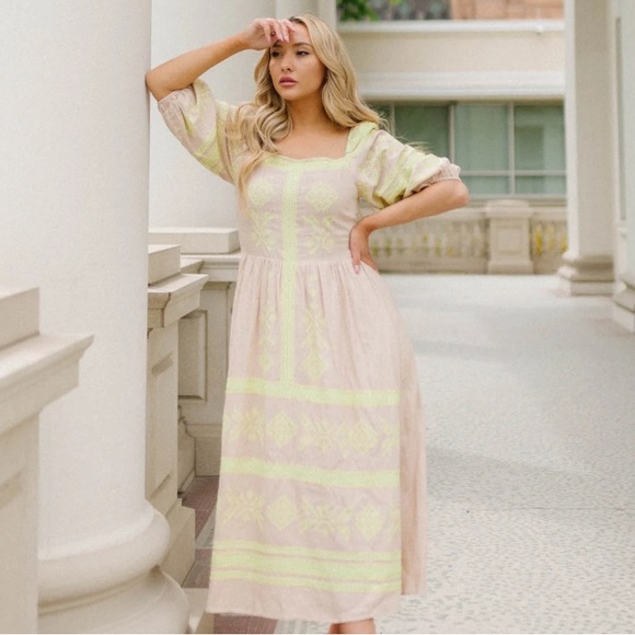 Strut & Bolt Embroidered Midi Dress - Picture 2 of 9